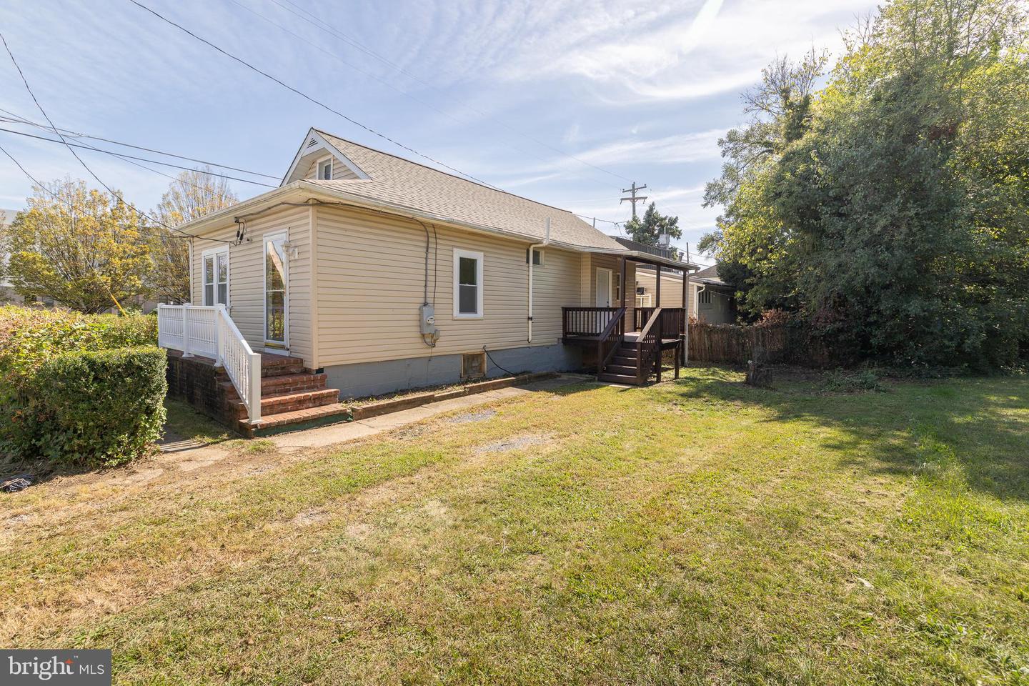 1125 CONWAY ST, WINCHESTER, Virginia 22601, 2 Bedrooms Bedrooms, ,1 BathroomBathrooms,Residential,For sale,1125 CONWAY ST,VAWI2009200 MLS # VAWI2009200
