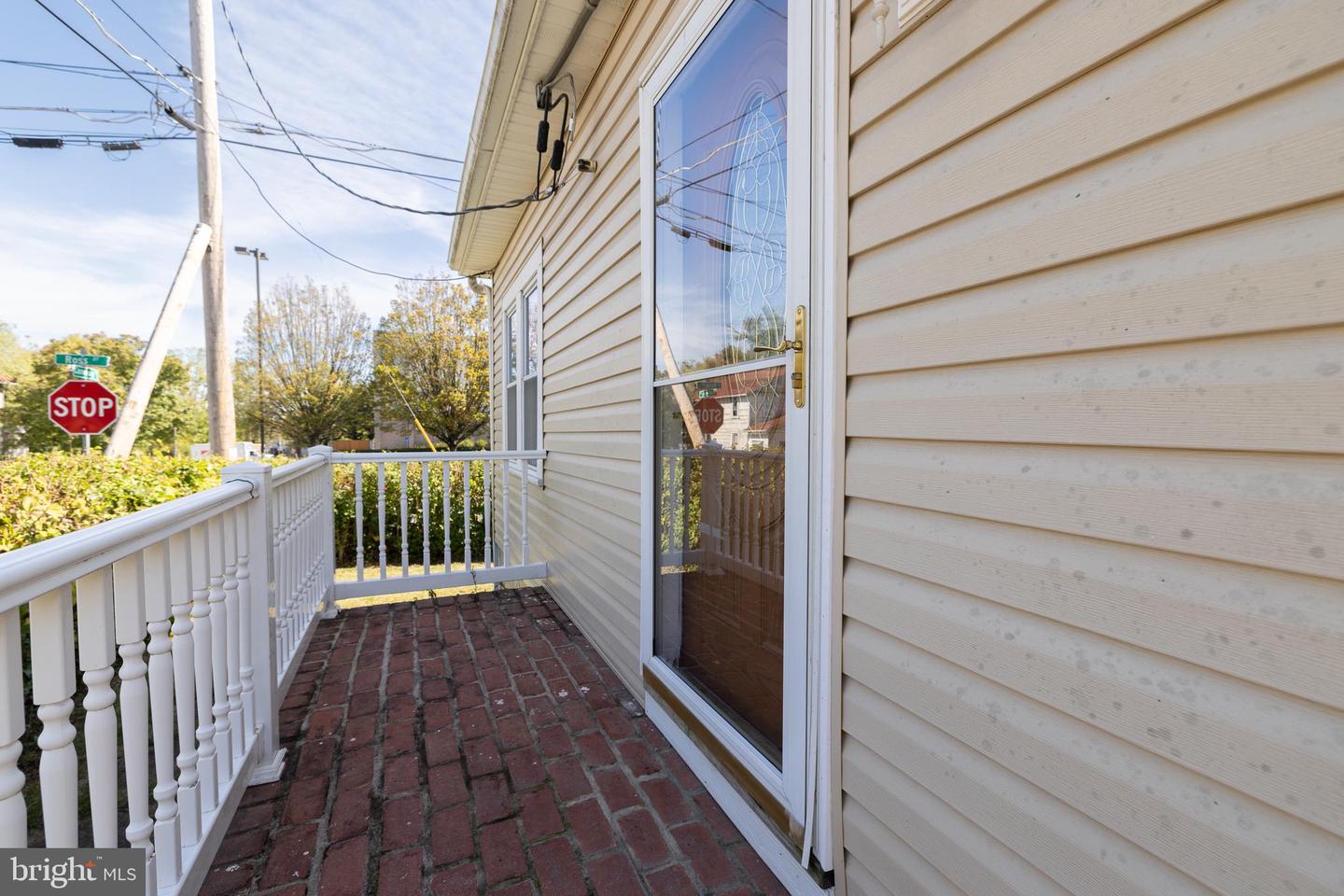 1125 CONWAY ST, WINCHESTER, Virginia 22601, 2 Bedrooms Bedrooms, ,1 BathroomBathrooms,Residential,For sale,1125 CONWAY ST,VAWI2009200 MLS # VAWI2009200
