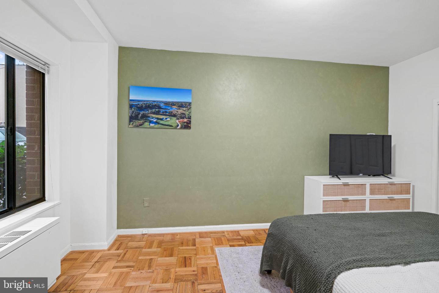 5112 MACARTHUR BLVD NW #2, WASHINGTON, District Of Columbia 20016, 1 Bedroom Bedrooms, ,1 BathroomBathrooms,Residential,For sale,5112 MACARTHUR BLVD NW #2,DCDC2225808 MLS # DCDC2225808