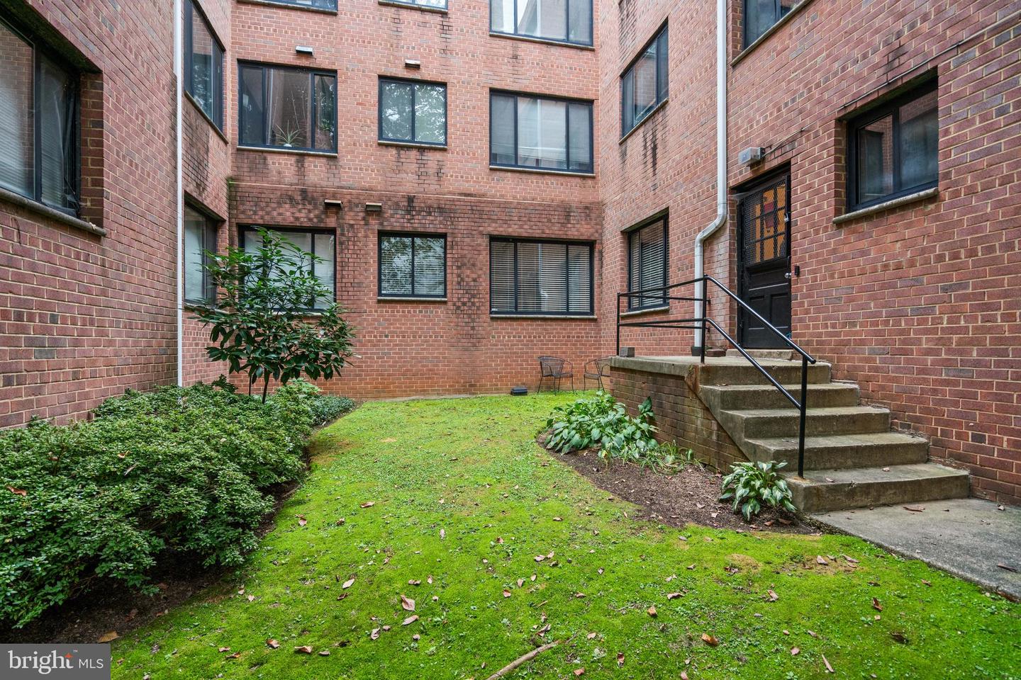 5112 MACARTHUR BLVD NW #2, WASHINGTON, District Of Columbia 20016, 1 Bedroom Bedrooms, ,1 BathroomBathrooms,Residential,For sale,5112 MACARTHUR BLVD NW #2,DCDC2225808 MLS # DCDC2225808