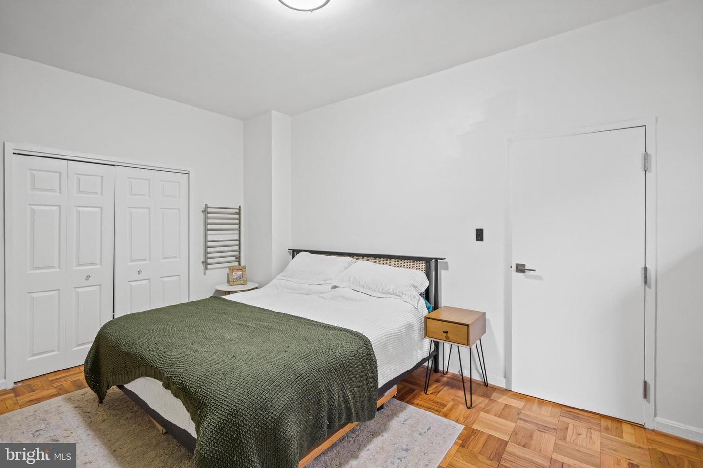 5112 MACARTHUR BLVD NW #2, WASHINGTON, District Of Columbia 20016, 1 Bedroom Bedrooms, ,1 BathroomBathrooms,Residential,For sale,5112 MACARTHUR BLVD NW #2,DCDC2225808 MLS # DCDC2225808