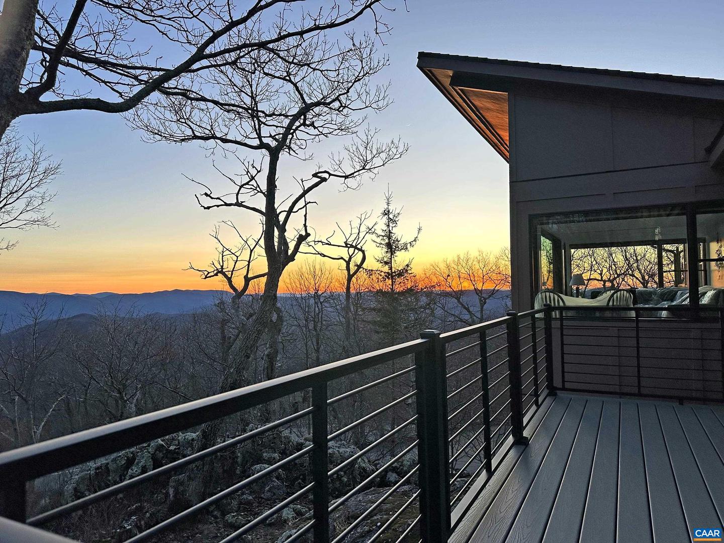549 DEVILS KNOB LOOP, WINTERGREEN RESORT, Virginia 22967, 3 Bedrooms Bedrooms, ,3 BathroomsBathrooms,Residential,For sale,549 DEVILS KNOB LOOP,669740 MLS # 669740