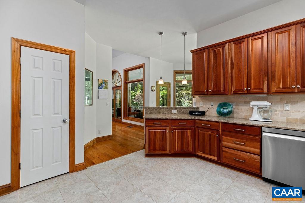 26 MAY APPLE LN, NELLYSFORD, Virginia 22958, 3 Bedrooms Bedrooms, ,3 BathroomsBathrooms,Residential,For sale,26 MAY APPLE LN,669741 MLS # 669741