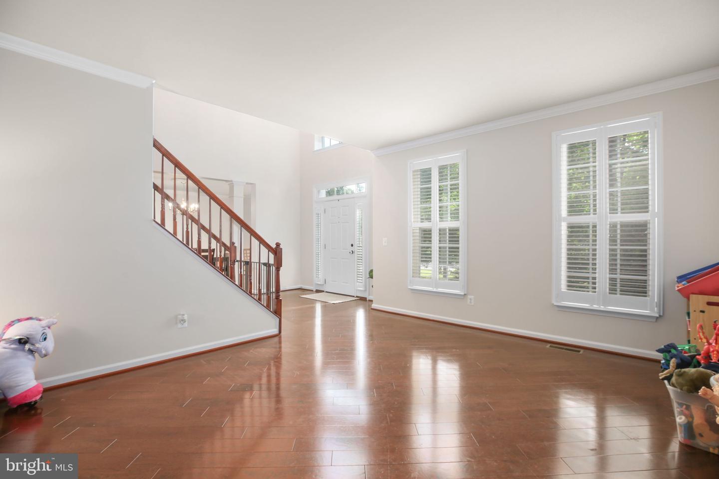 10108 WILLOW RIDGE LN, SPOTSYLVANIA, Virginia 22553, 4 Bedrooms Bedrooms, ,4 BathroomsBathrooms,Residential,For sale,10108 WILLOW RIDGE LN,VASP2035594 MLS # VASP2035594
