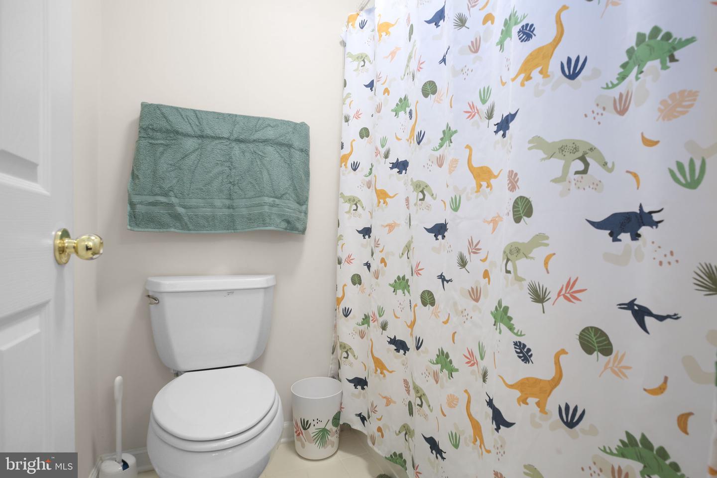 10108 WILLOW RIDGE LN, SPOTSYLVANIA, Virginia 22553, 4 Bedrooms Bedrooms, ,4 BathroomsBathrooms,Residential,For sale,10108 WILLOW RIDGE LN,VASP2035594 MLS # VASP2035594