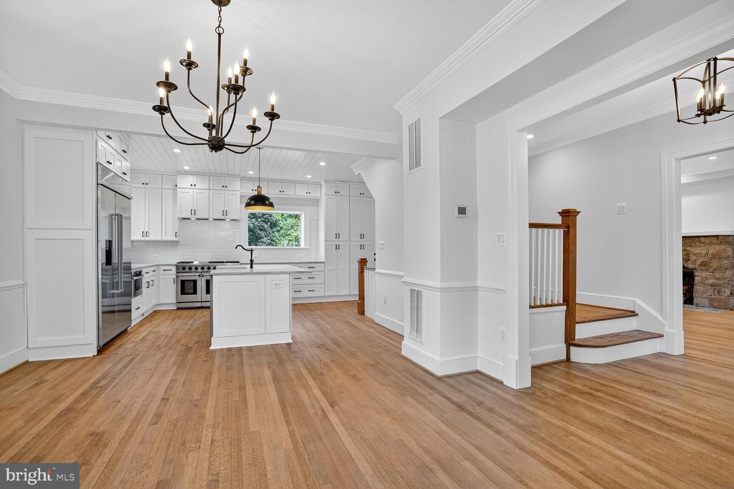 812 FULTON AVE, FALLS CHURCH, Virginia 22046, 5 Bedrooms Bedrooms, ,4 BathroomsBathrooms,Residential,For sale,812 FULTON AVE,VAFA2003236 MLS # VAFA2003236