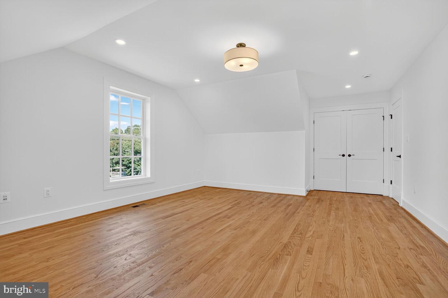 812 FULTON AVE, FALLS CHURCH, Virginia 22046, 5 Bedrooms Bedrooms, ,4 BathroomsBathrooms,Residential,For sale,812 FULTON AVE,VAFA2003236 MLS # VAFA2003236