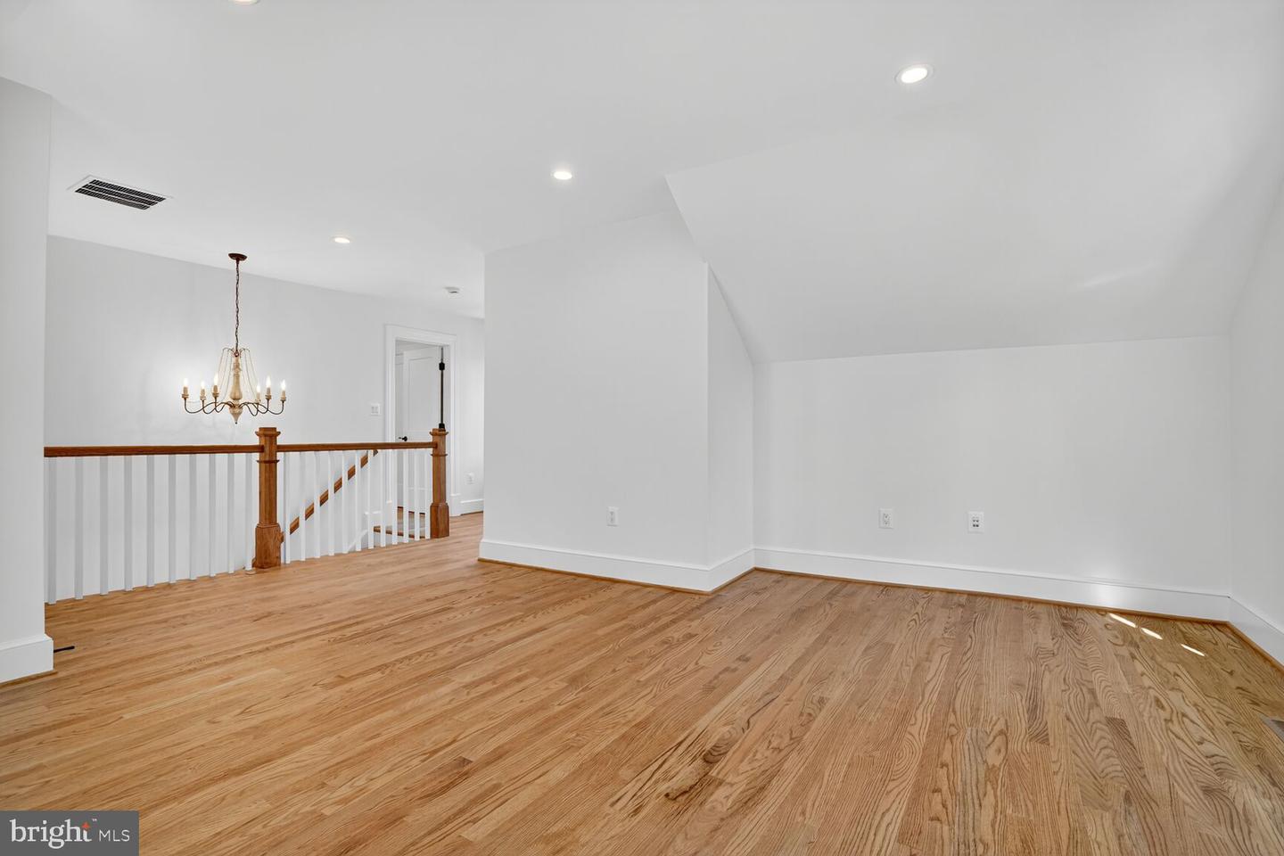 812 FULTON AVE, FALLS CHURCH, Virginia 22046, 5 Bedrooms Bedrooms, ,4 BathroomsBathrooms,Residential,For sale,812 FULTON AVE,VAFA2003236 MLS # VAFA2003236