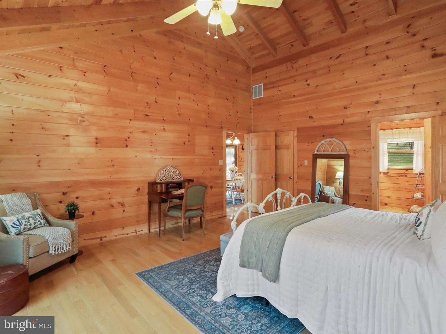 378 PANHANDLE RD, BENTONVILLE, Virginia 22610, 3 Bedrooms Bedrooms, ,2 BathroomsBathrooms,Residential,For sale,378 PANHANDLE RD,VAWR2012184 MLS # VAWR2012184