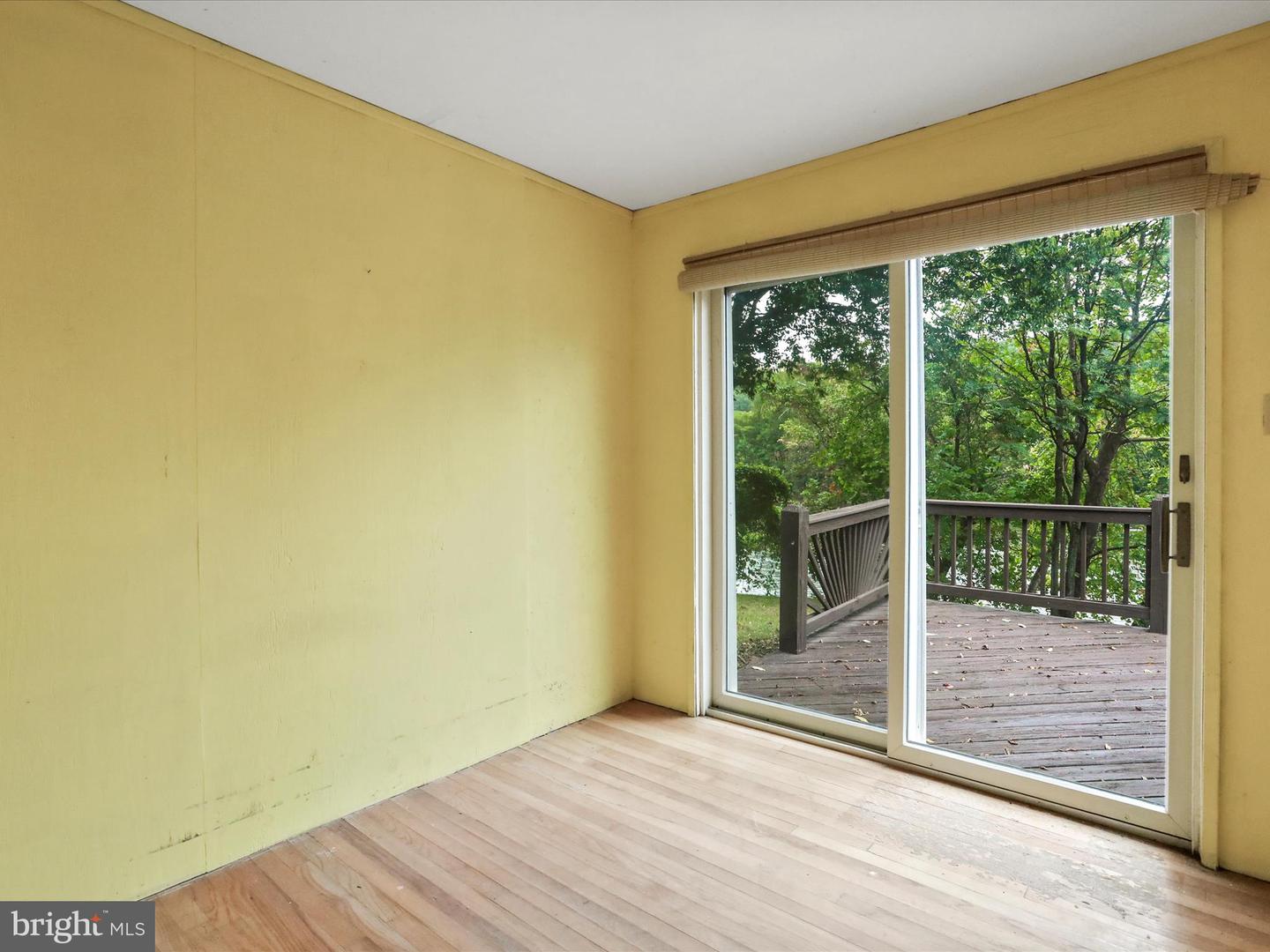378 PANHANDLE RD, BENTONVILLE, Virginia 22610, 3 Bedrooms Bedrooms, ,2 BathroomsBathrooms,Residential,For sale,378 PANHANDLE RD,VAWR2012184 MLS # VAWR2012184