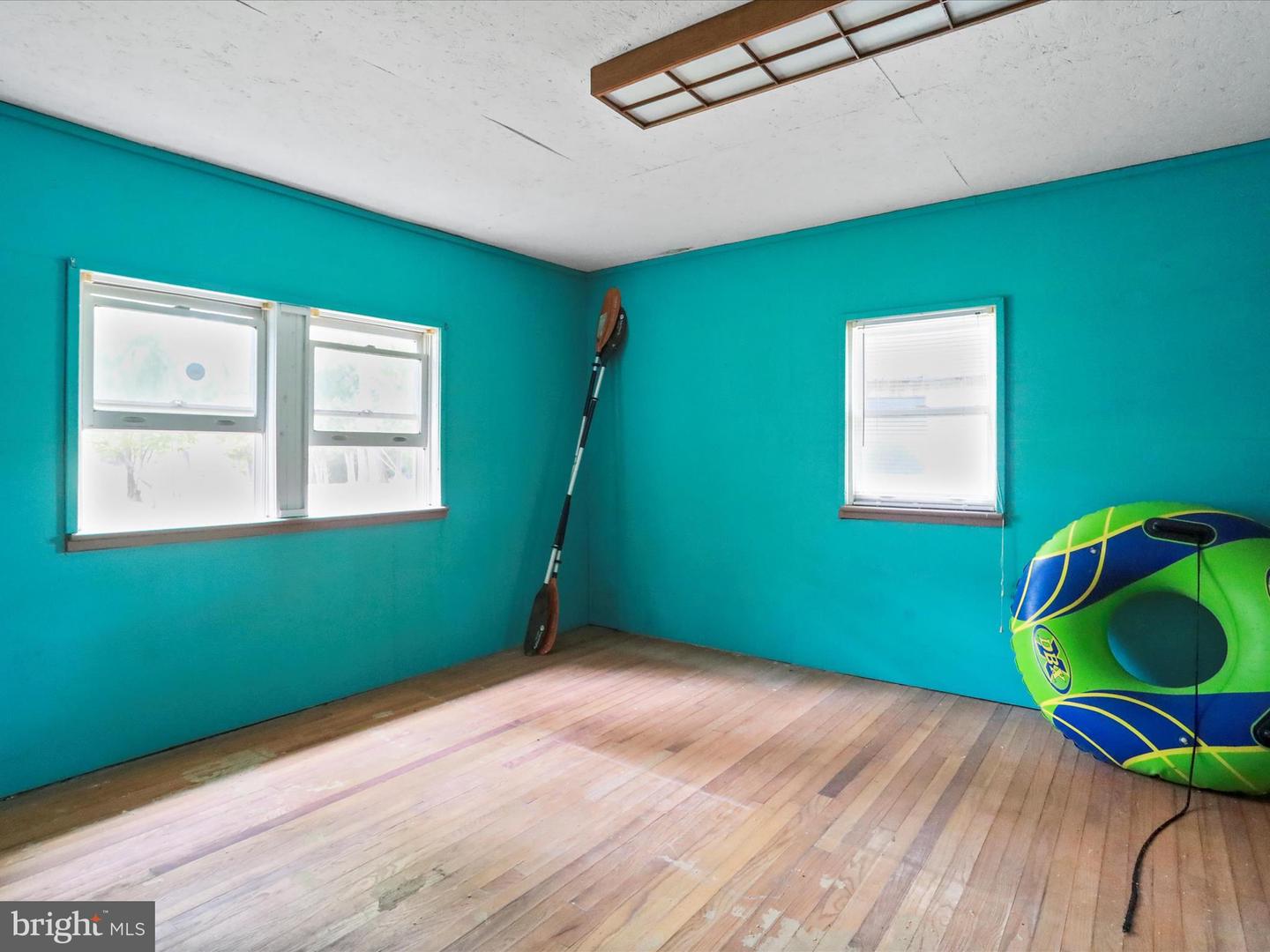 378 PANHANDLE RD, BENTONVILLE, Virginia 22610, 3 Bedrooms Bedrooms, ,2 BathroomsBathrooms,Residential,For sale,378 PANHANDLE RD,VAWR2012184 MLS # VAWR2012184