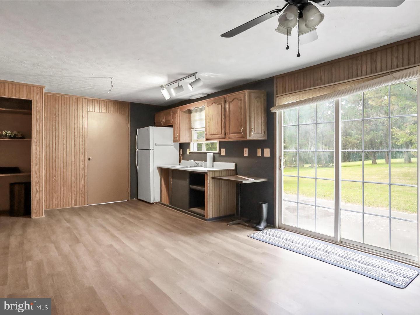 378 PANHANDLE RD, BENTONVILLE, Virginia 22610, 3 Bedrooms Bedrooms, ,2 BathroomsBathrooms,Residential,For sale,378 PANHANDLE RD,VAWR2012184 MLS # VAWR2012184