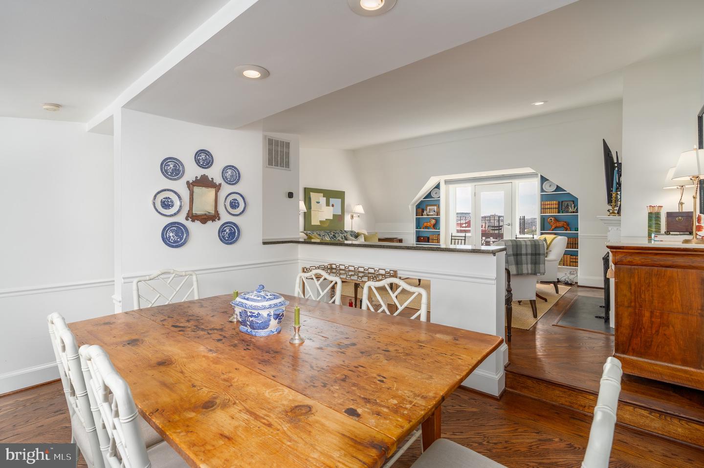 2115 S ST NW #3A, WASHINGTON, District Of Columbia 20008, 1 Bedroom Bedrooms, ,1 BathroomBathrooms,Residential,For sale,2115 S ST NW #3A,DCDC2221454 MLS # DCDC2221454