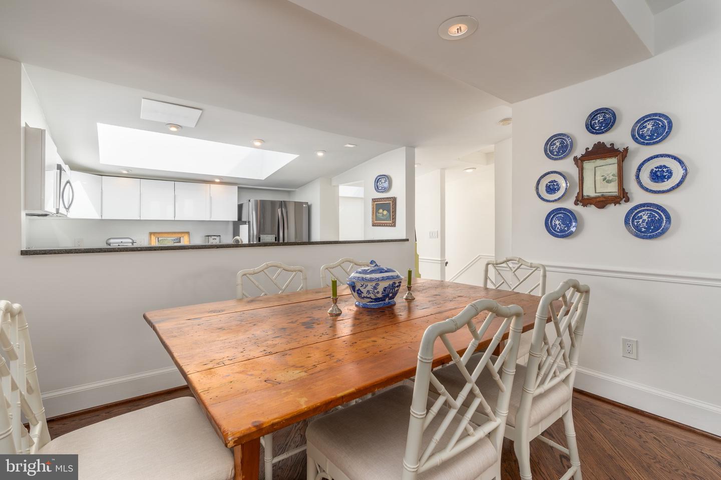 2115 S ST NW #3A, WASHINGTON, District Of Columbia 20008, 1 Bedroom Bedrooms, ,1 BathroomBathrooms,Residential,For sale,2115 S ST NW #3A,DCDC2221454 MLS # DCDC2221454