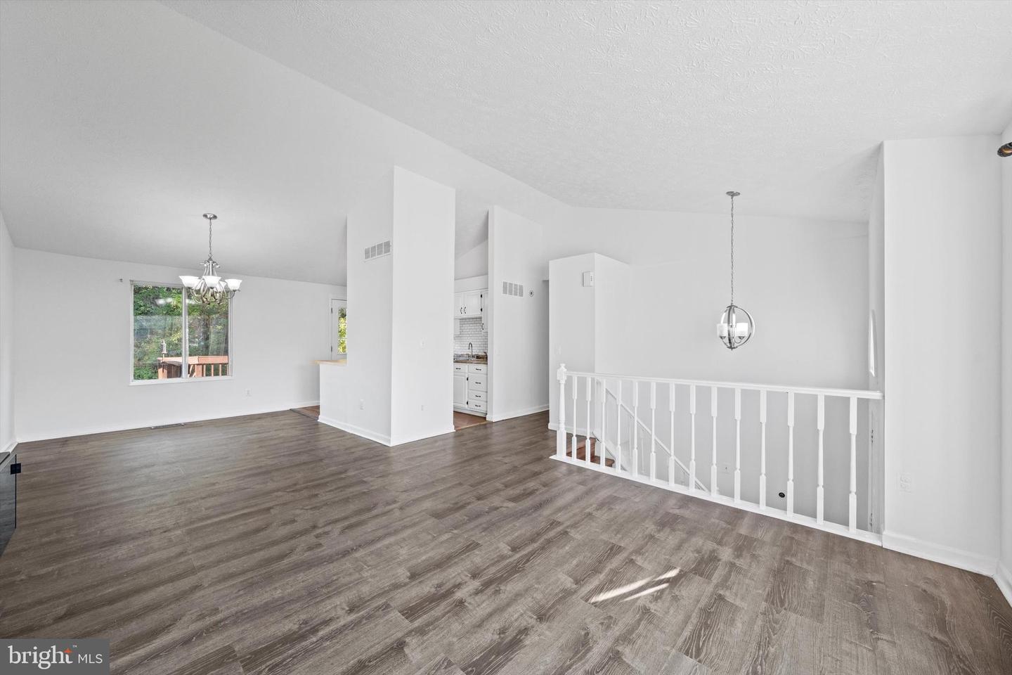 10285 LONG HILL CT, MANASSAS, Virginia 20110, 5 Bedrooms Bedrooms, 5 Rooms Rooms,2 BathroomsBathrooms,Residential,For sale,10285 LONG HILL CT,VAMN2009356 MLS # VAMN2009356