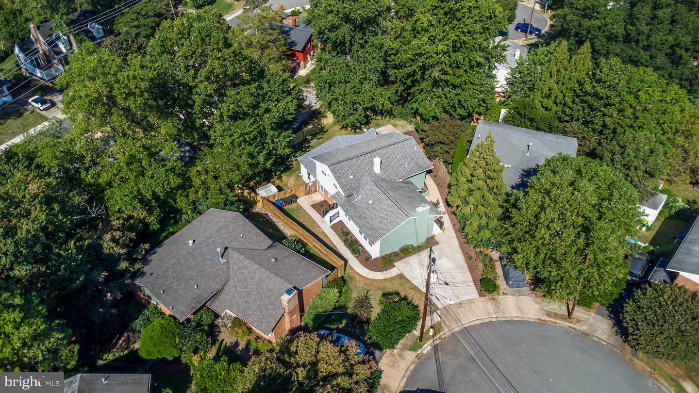 5609 8TH PL N, ARLINGTON, Virginia 22205, 6 Bedrooms Bedrooms, ,3 BathroomsBathrooms,Residential,For sale,5609 8TH PL N,VAAR2063964 MLS # VAAR2063964