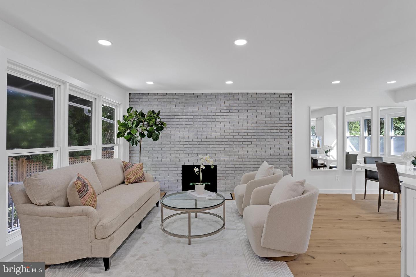 5609 8TH PL N, ARLINGTON, Virginia 22205, 6 Bedrooms Bedrooms, ,3 BathroomsBathrooms,Residential,For sale,5609 8TH PL N,VAAR2063964 MLS # VAAR2063964