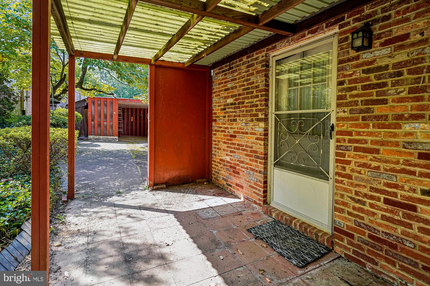 4528 DITTMAR RD, ARLINGTON, Virginia 22207, 3 Bedrooms Bedrooms, ,1 BathroomBathrooms,Residential,For sale,4528 DITTMAR RD,VAAR2064002 MLS # VAAR2064002