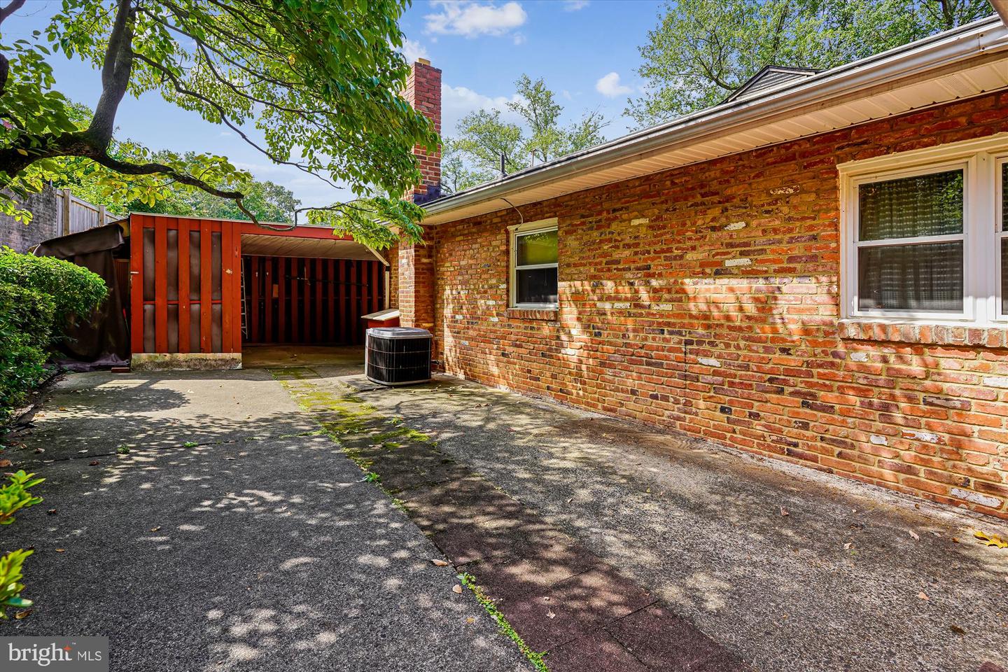 4528 DITTMAR RD, ARLINGTON, Virginia 22207, 3 Bedrooms Bedrooms, ,1 BathroomBathrooms,Residential,For sale,4528 DITTMAR RD,VAAR2064002 MLS # VAAR2064002