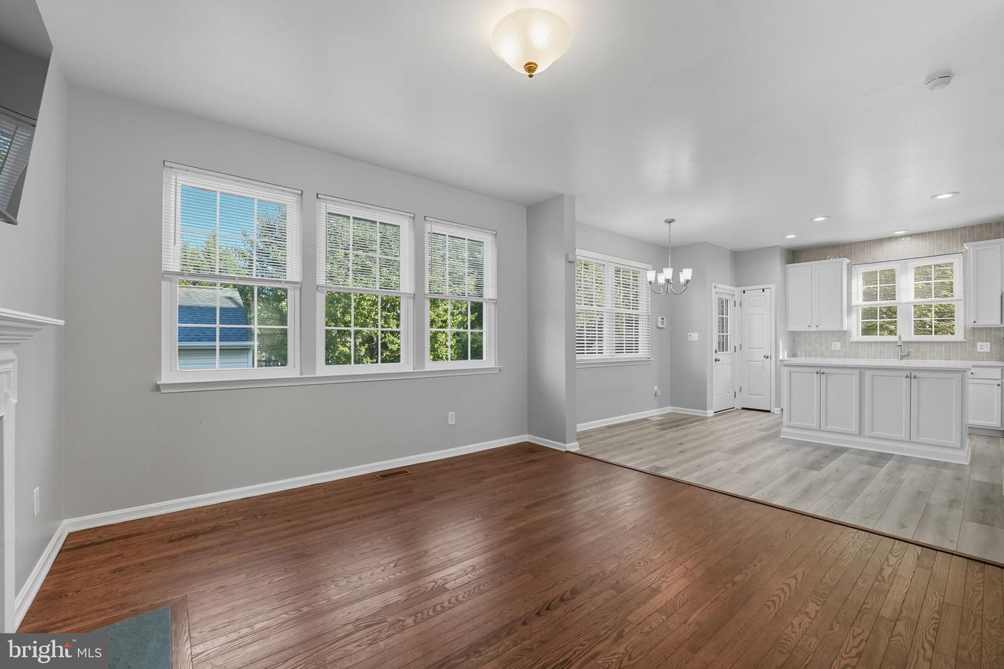 12410 IONA SOUND DR, BRISTOW, Virginia 20136, 3 Bedrooms Bedrooms, ,2 BathroomsBathrooms,Residential,For sale,12410 IONA SOUND DR,VAPW2104472 MLS # VAPW2104472