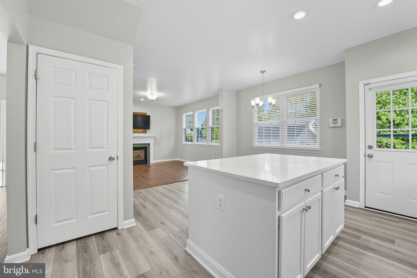 12410 IONA SOUND DR, BRISTOW, Virginia 20136, 3 Bedrooms Bedrooms, ,2 BathroomsBathrooms,Residential,For sale,12410 IONA SOUND DR,VAPW2104472 MLS # VAPW2104472