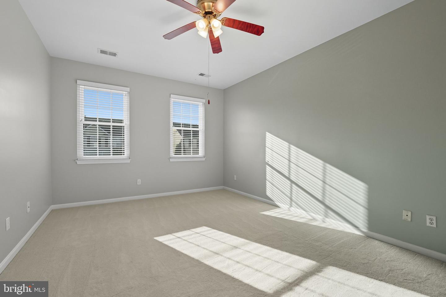 12410 IONA SOUND DR, BRISTOW, Virginia 20136, 3 Bedrooms Bedrooms, ,2 BathroomsBathrooms,Residential,For sale,12410 IONA SOUND DR,VAPW2104472 MLS # VAPW2104472