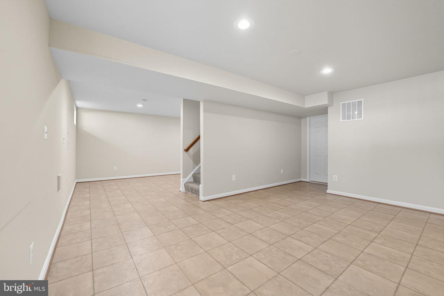 12410 IONA SOUND DR, BRISTOW, Virginia 20136, 3 Bedrooms Bedrooms, ,2 BathroomsBathrooms,Residential,For sale,12410 IONA SOUND DR,VAPW2104472 MLS # VAPW2104472