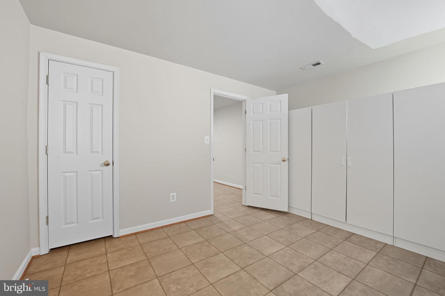 12410 IONA SOUND DR, BRISTOW, Virginia 20136, 3 Bedrooms Bedrooms, ,2 BathroomsBathrooms,Residential,For sale,12410 IONA SOUND DR,VAPW2104472 MLS # VAPW2104472