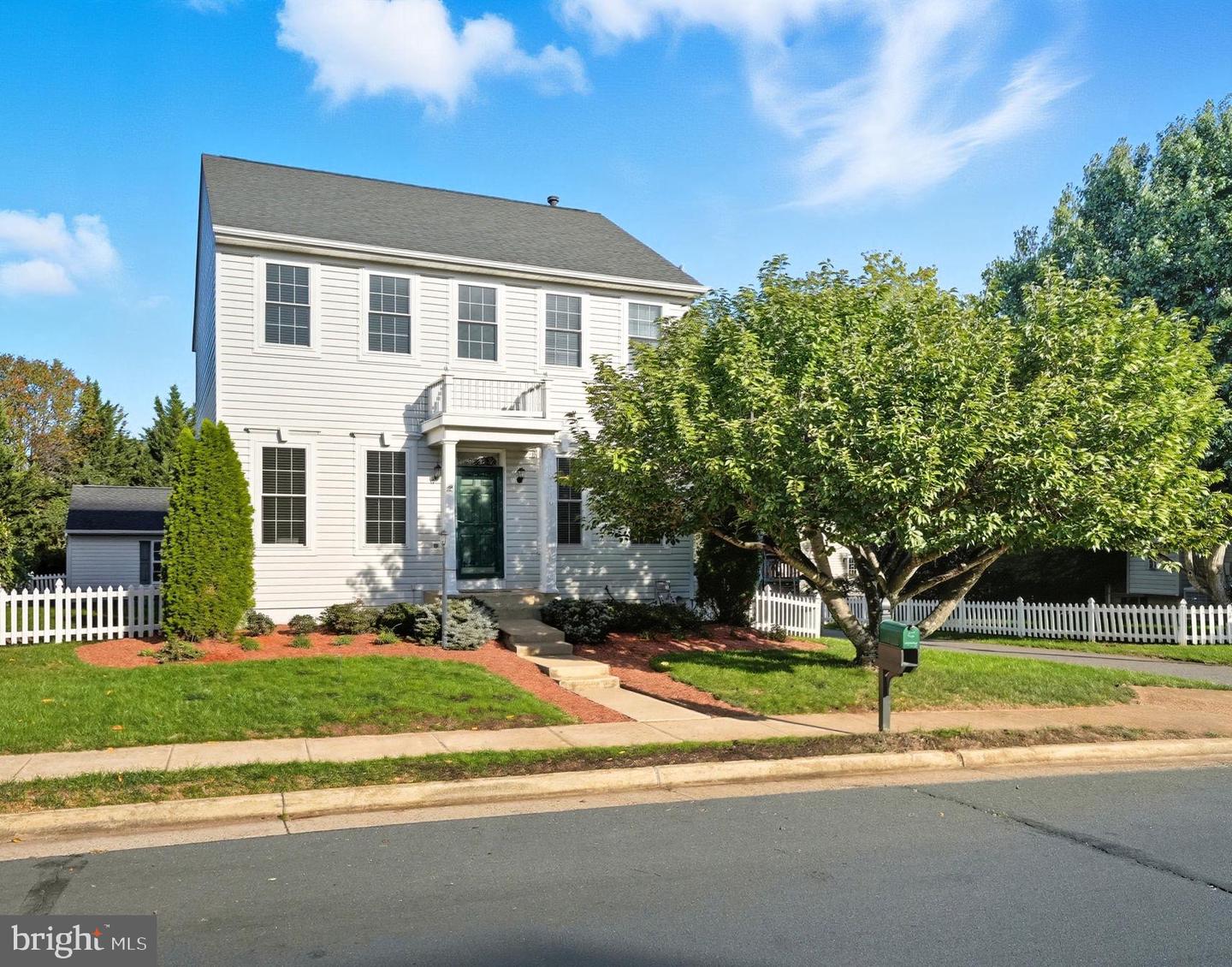 12410 IONA SOUND DR, BRISTOW, Virginia 20136, 3 Bedrooms Bedrooms, ,2 BathroomsBathrooms,Residential,For sale,12410 IONA SOUND DR,VAPW2104472 MLS # VAPW2104472