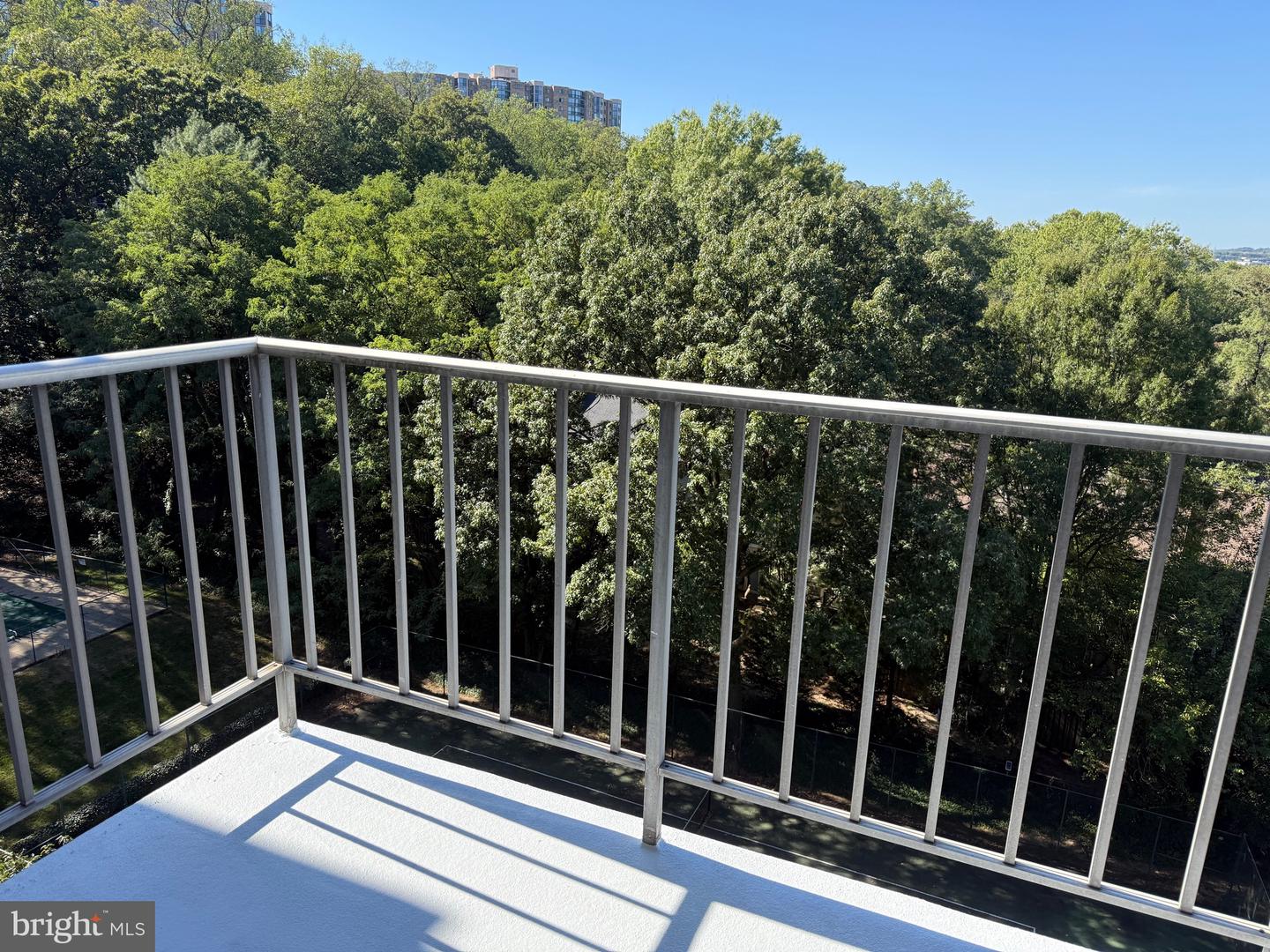 2059 HUNTINGTON AVE #908, ALEXANDRIA, Virginia 22303, ,1 BathroomBathrooms,Residential,For sale,2059 HUNTINGTON AVE #908,VAFX2269092 MLS # VAFX2269092