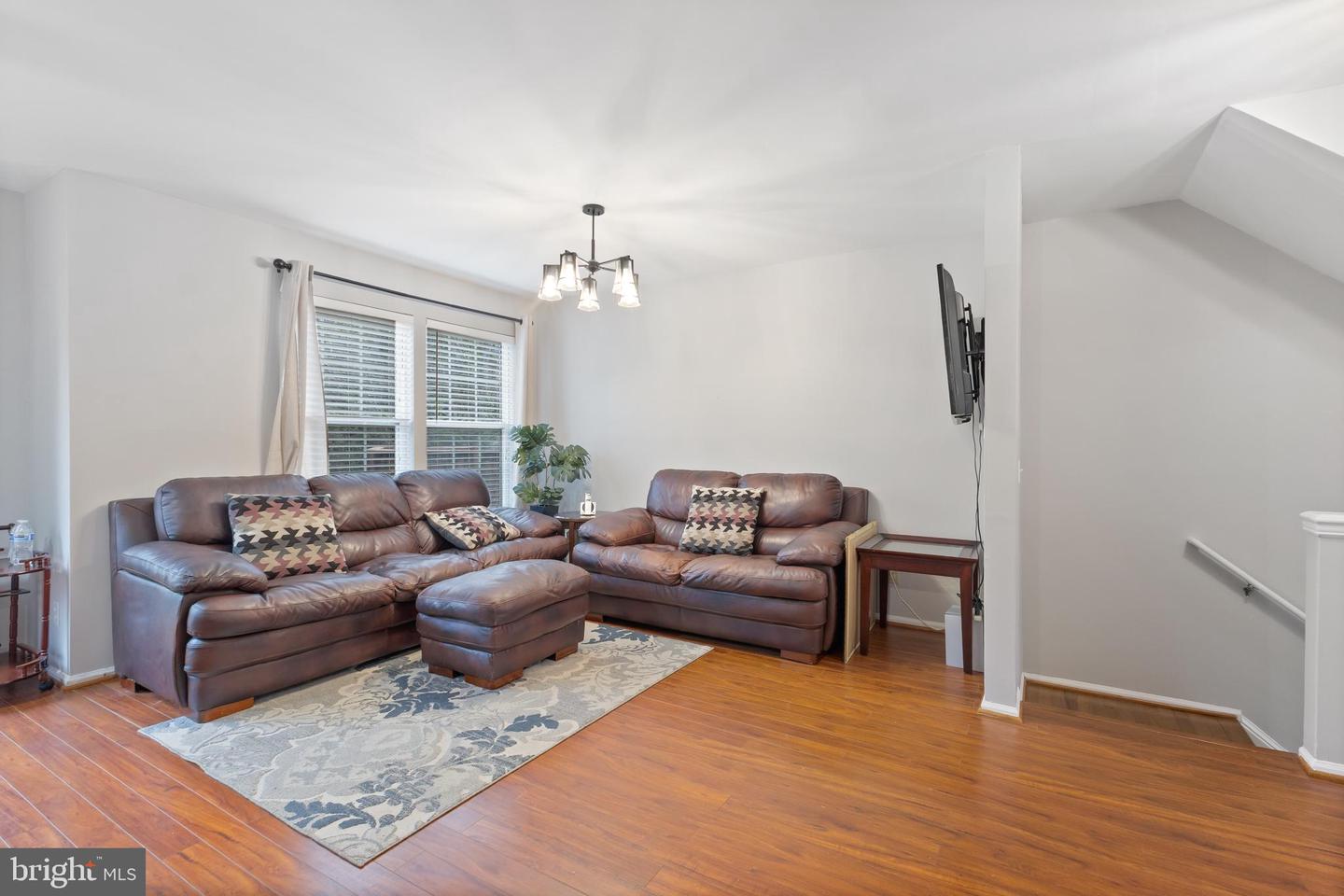 14836 WINDING LOOP, WOODBRIDGE, Virginia 22191, 3 Bedrooms Bedrooms, ,2 BathroomsBathrooms,Residential,For sale,14836 WINDING LOOP,VAPW2104972 MLS # VAPW2104972