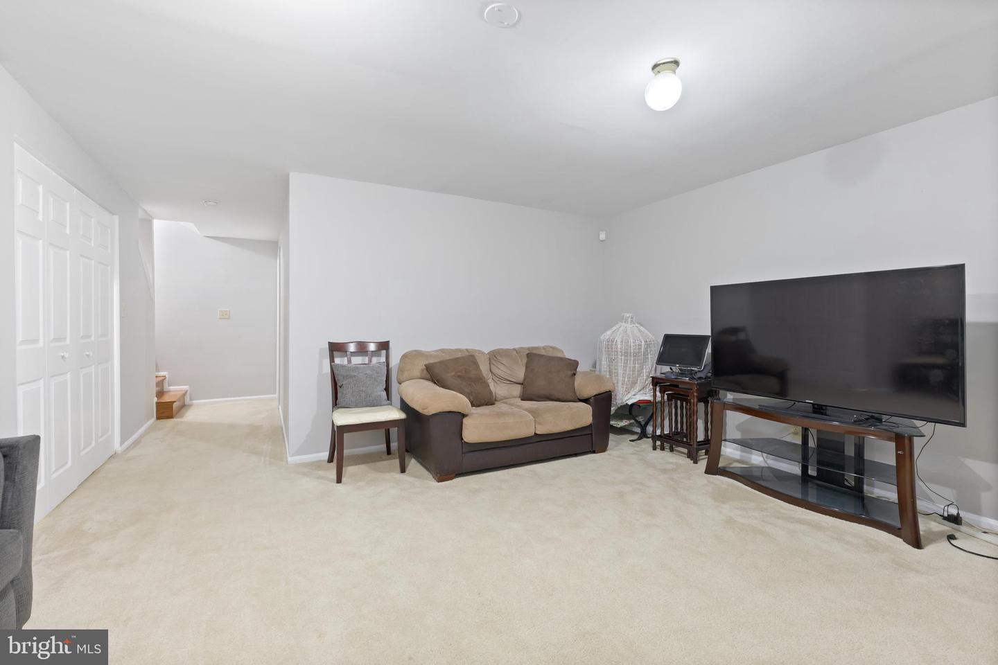 14836 WINDING LOOP, WOODBRIDGE, Virginia 22191, 3 Bedrooms Bedrooms, ,2 BathroomsBathrooms,Residential,For sale,14836 WINDING LOOP,VAPW2104972 MLS # VAPW2104972