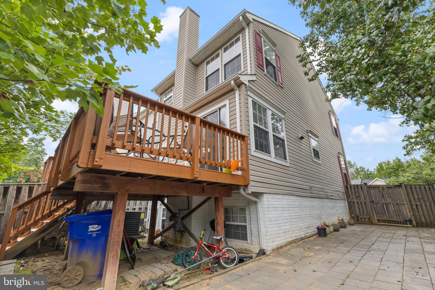 14836 WINDING LOOP, WOODBRIDGE, Virginia 22191, 3 Bedrooms Bedrooms, ,2 BathroomsBathrooms,Residential,For sale,14836 WINDING LOOP,VAPW2104972 MLS # VAPW2104972