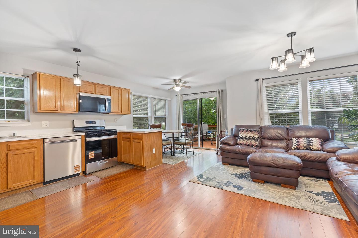 14836 WINDING LOOP, WOODBRIDGE, Virginia 22191, 3 Bedrooms Bedrooms, ,2 BathroomsBathrooms,Residential,For sale,14836 WINDING LOOP,VAPW2104972 MLS # VAPW2104972