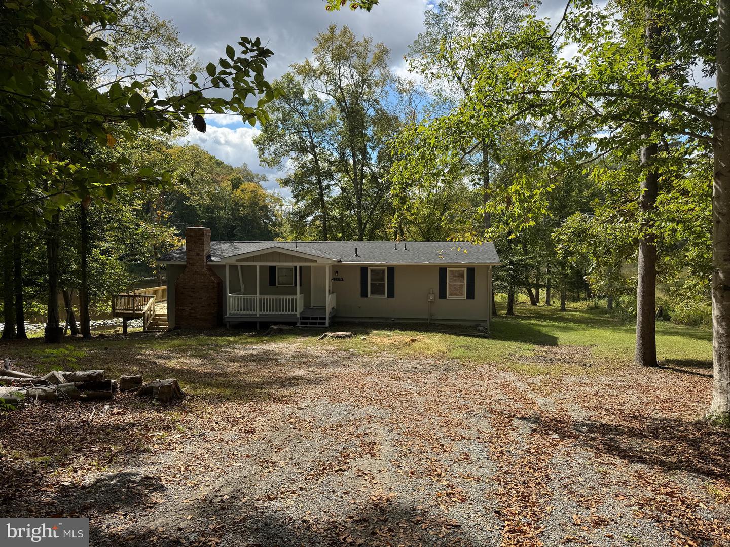 26374 HILL RD, RUTHER GLEN, Virginia 22546, 4 Bedrooms Bedrooms, 5 Rooms Rooms,2 BathroomsBathrooms,Residential,For sale,26374 HILL RD,VACV2008922 MLS # VACV2008922