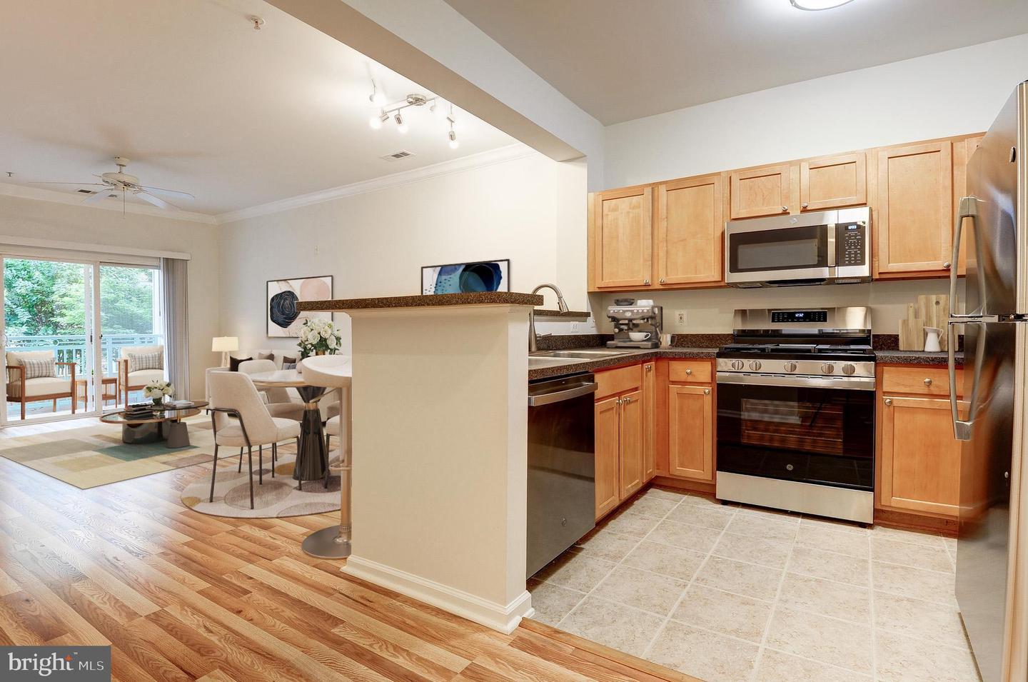 12000 MARKET ST #218, RESTON, Virginia 20190, 2 Bedrooms Bedrooms, 7 Rooms Rooms,2 BathroomsBathrooms,Residential,For sale,12000 MARKET ST #218,VAFX2270154 MLS # VAFX2270154