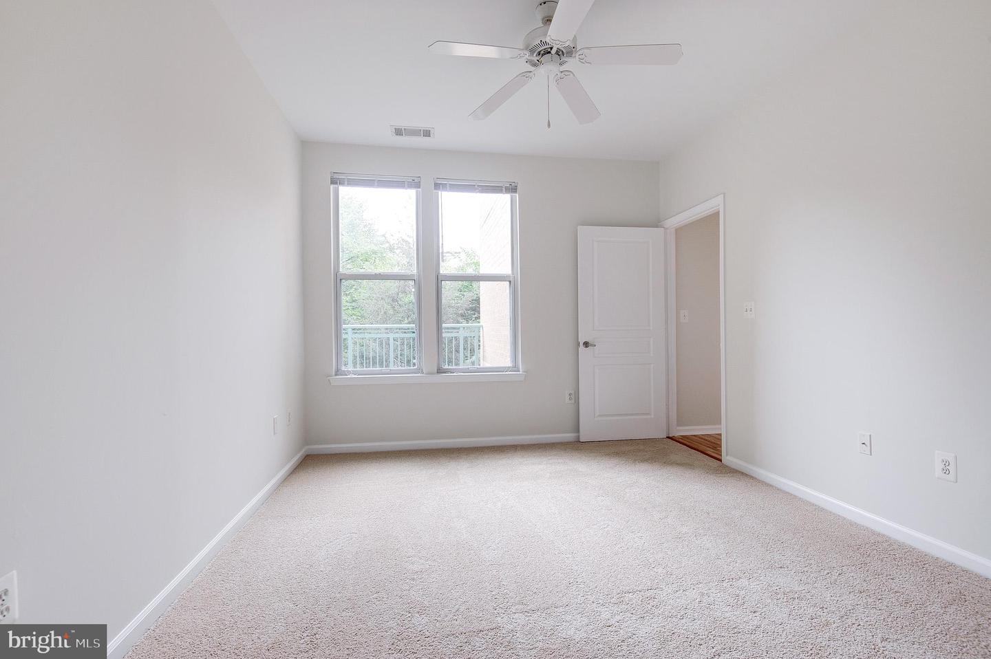 12000 MARKET ST #218, RESTON, Virginia 20190, 2 Bedrooms Bedrooms, 7 Rooms Rooms,2 BathroomsBathrooms,Residential,For sale,12000 MARKET ST #218,VAFX2270154 MLS # VAFX2270154