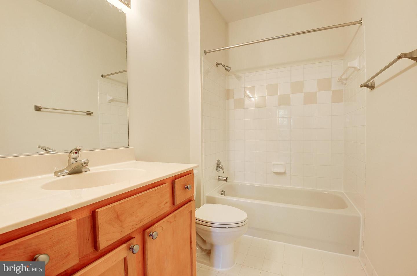 12000 MARKET ST #218, RESTON, Virginia 20190, 2 Bedrooms Bedrooms, 7 Rooms Rooms,2 BathroomsBathrooms,Residential,For sale,12000 MARKET ST #218,VAFX2270154 MLS # VAFX2270154