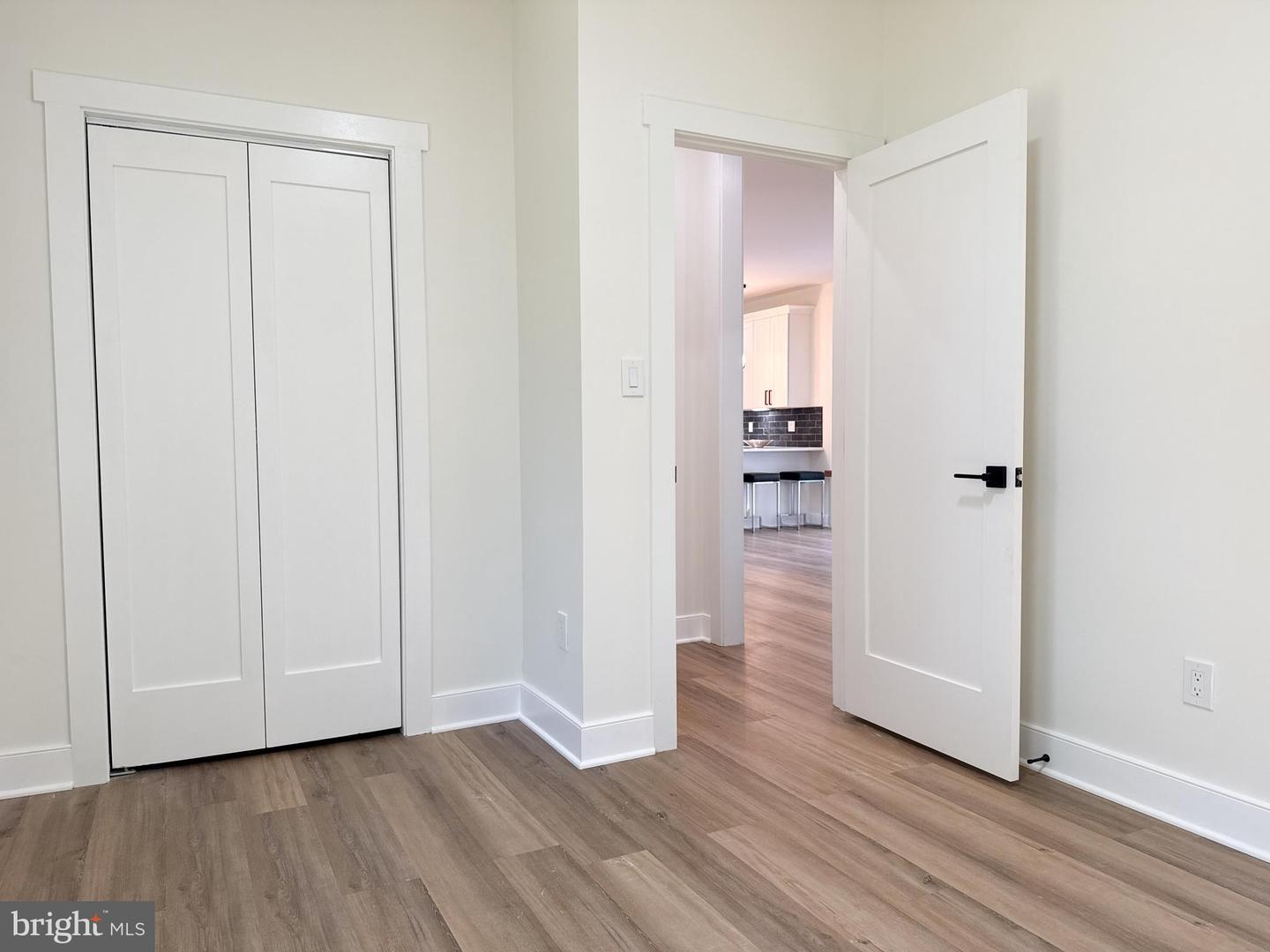 656 STUART CT, HERNDON, Virginia 20170, 5 Bedrooms Bedrooms, ,3 BathroomsBathrooms,Residential,For sale,656 STUART CT,VAFX2272848 MLS # VAFX2272848