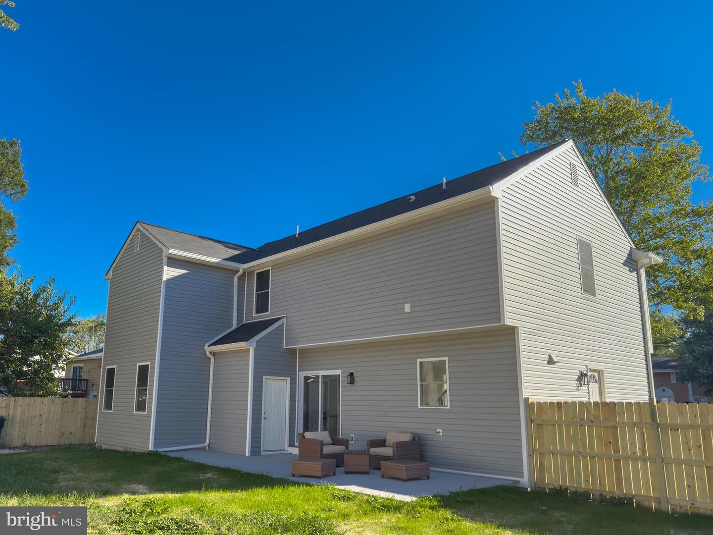 656 STUART CT, HERNDON, Virginia 20170, 5 Bedrooms Bedrooms, ,3 BathroomsBathrooms,Residential,For sale,656 STUART CT,VAFX2272848 MLS # VAFX2272848