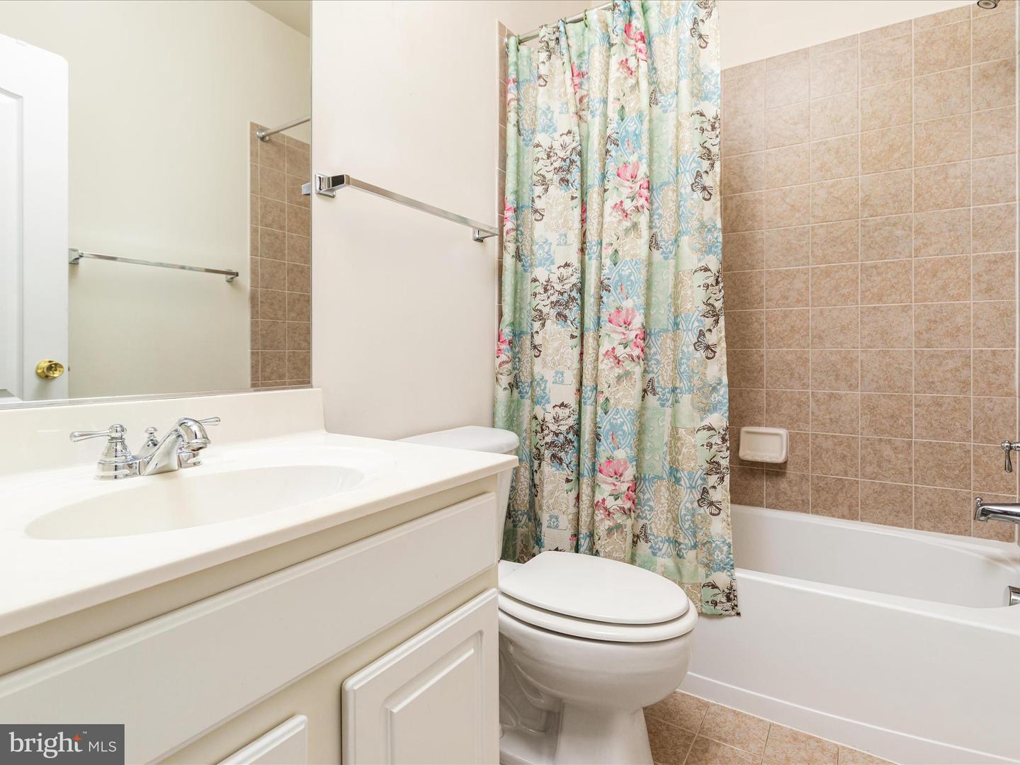 208 SPANISH OAK RD, STEPHENS CITY, Virginia 22655, 2 Bedrooms Bedrooms, ,2 BathroomsBathrooms,Residential,For sale,208 SPANISH OAK RD,VAFV2037230 MLS # VAFV2037230