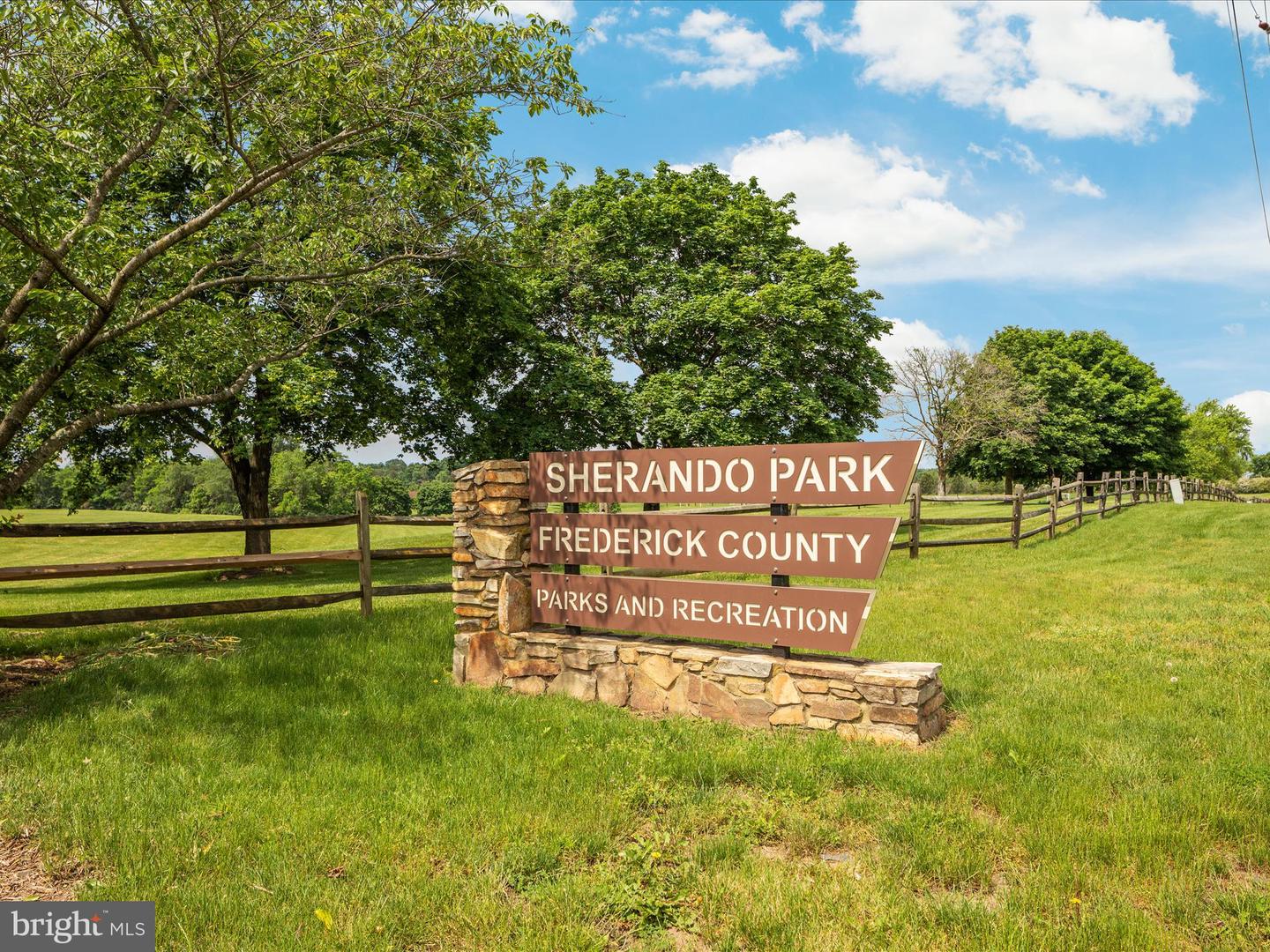 208 SPANISH OAK RD, STEPHENS CITY, Virginia 22655, 2 Bedrooms Bedrooms, ,2 BathroomsBathrooms,Residential,For sale,208 SPANISH OAK RD,VAFV2037230 MLS # VAFV2037230