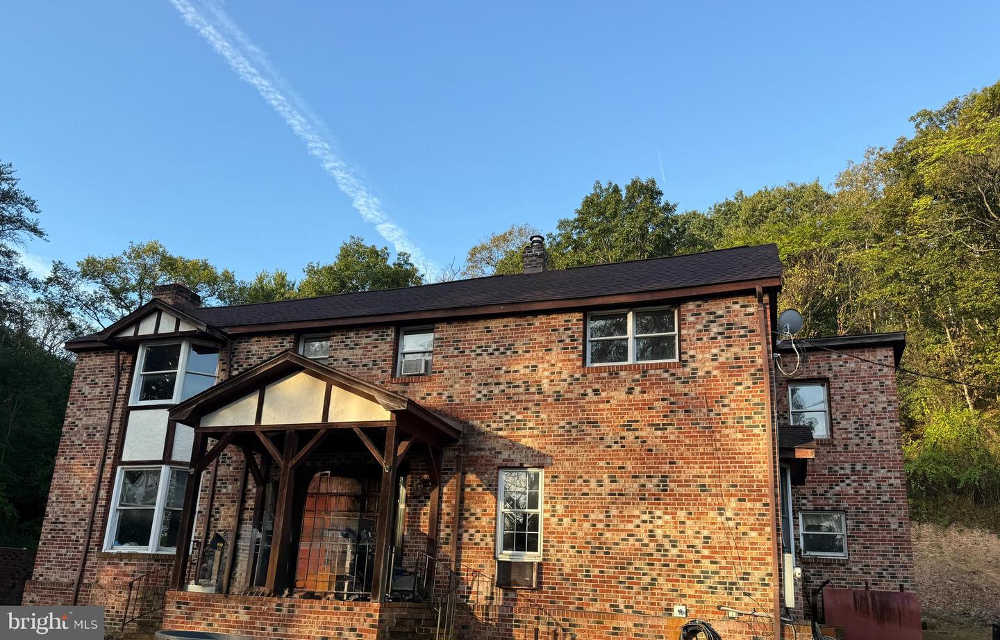 3339 N FREDERICK PIKE, WINCHESTER, Virginia 22603, 5 Bedrooms Bedrooms, ,2 BathroomsBathrooms,Residential,For sale,3339 N FREDERICK PIKE,VAFV2037246 MLS # VAFV2037246