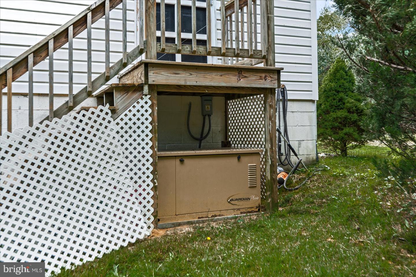169 RED OAK LN, DUNNSVILLE, Virginia 22454, 3 Bedrooms Bedrooms, ,2 BathroomsBathrooms,Residential,For sale,169 RED OAK LN,VAES2002046 MLS # VAES2002046