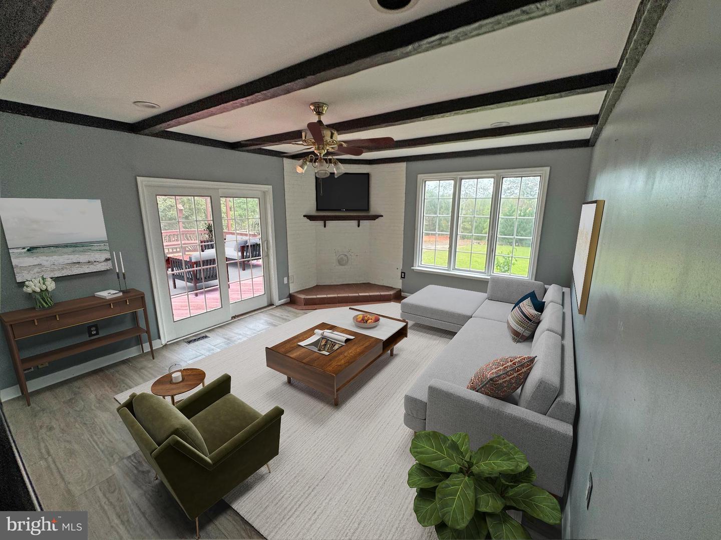 112 LAKELAND DR, STERLING, Virginia 20164, 3 Bedrooms Bedrooms, ,2 BathroomsBathrooms,Residential,For sale,112 LAKELAND DR,VALO2108346 MLS # VALO2108346