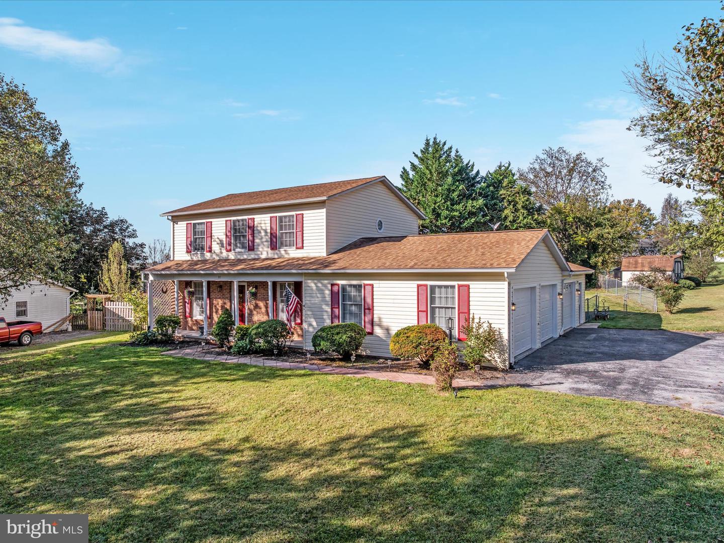 97 MARGUERITE DR, TOMS BROOK, Virginia 22660, 3 Bedrooms Bedrooms, ,2 BathroomsBathrooms,Residential,For sale,97 MARGUERITE DR,VASH2012034 MLS # VASH2012034