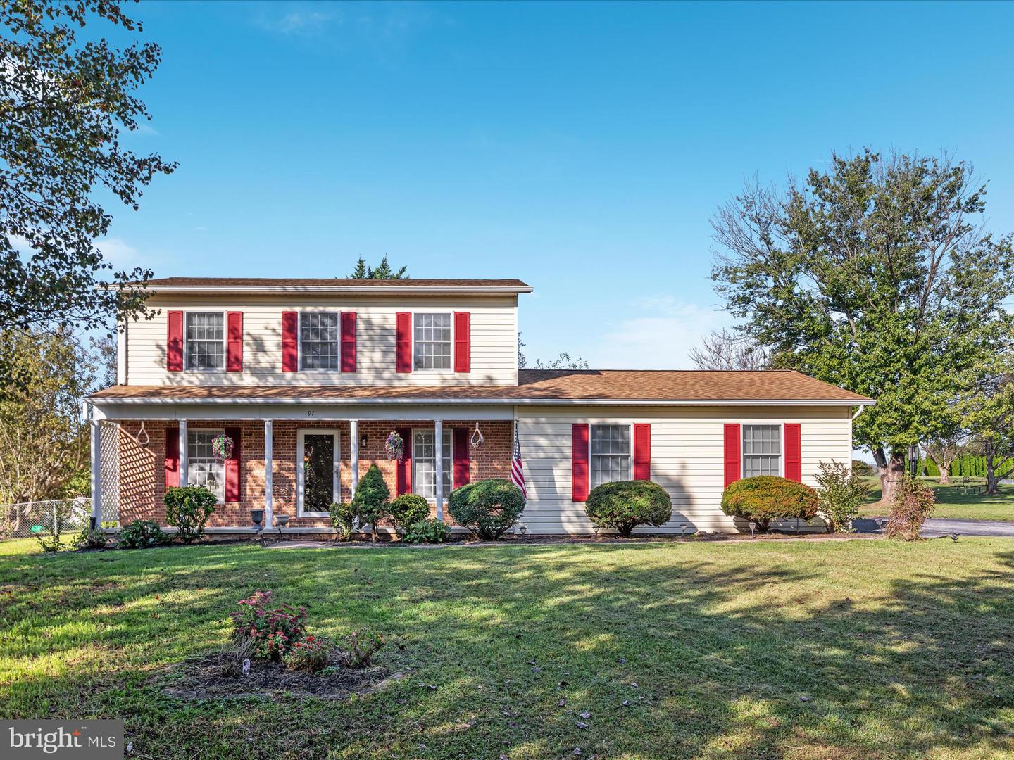 97 MARGUERITE DR, TOMS BROOK, Virginia 22660, 3 Bedrooms Bedrooms, ,2 BathroomsBathrooms,Residential,For sale,97 MARGUERITE DR,VASH2012034 MLS # VASH2012034