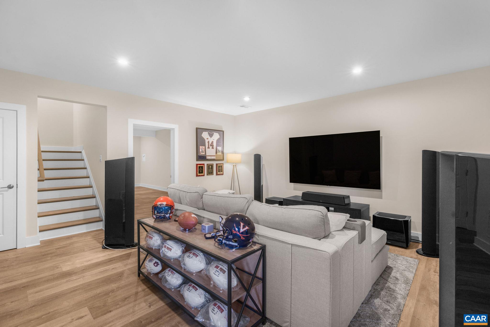 1084 DELPHI LN, CHARLOTTESVILLE, Virginia 22911, 5 Bedrooms Bedrooms, ,4 BathroomsBathrooms,Residential,1084 DELPHI LN,668710 MLS # 668710