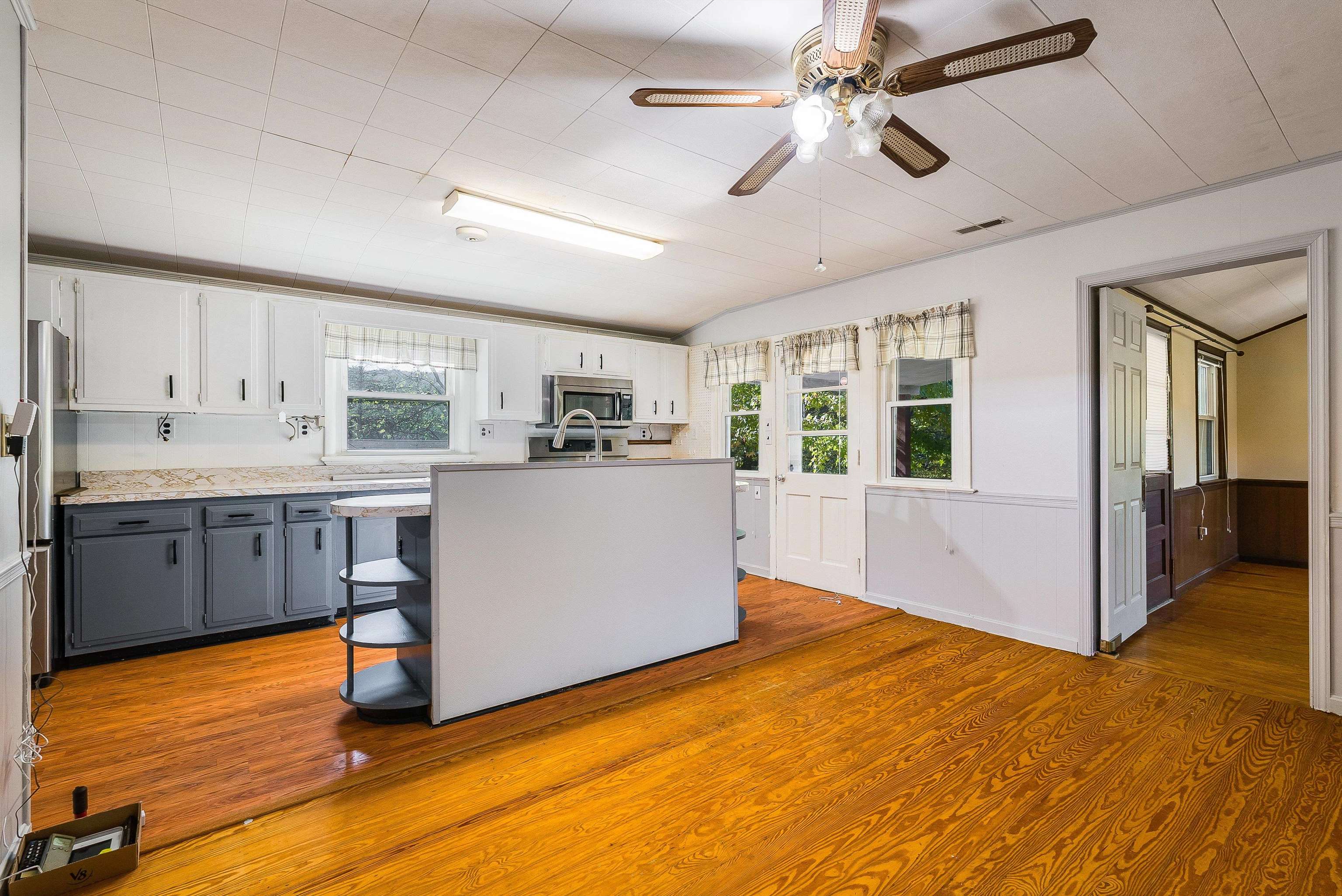 25 RINKER GATE, FORT VALLEY, Virginia 22652, 4 Bedrooms Bedrooms, ,2 BathroomsBathrooms,Residential,25 RINKER GATE,669746 MLS # 669746