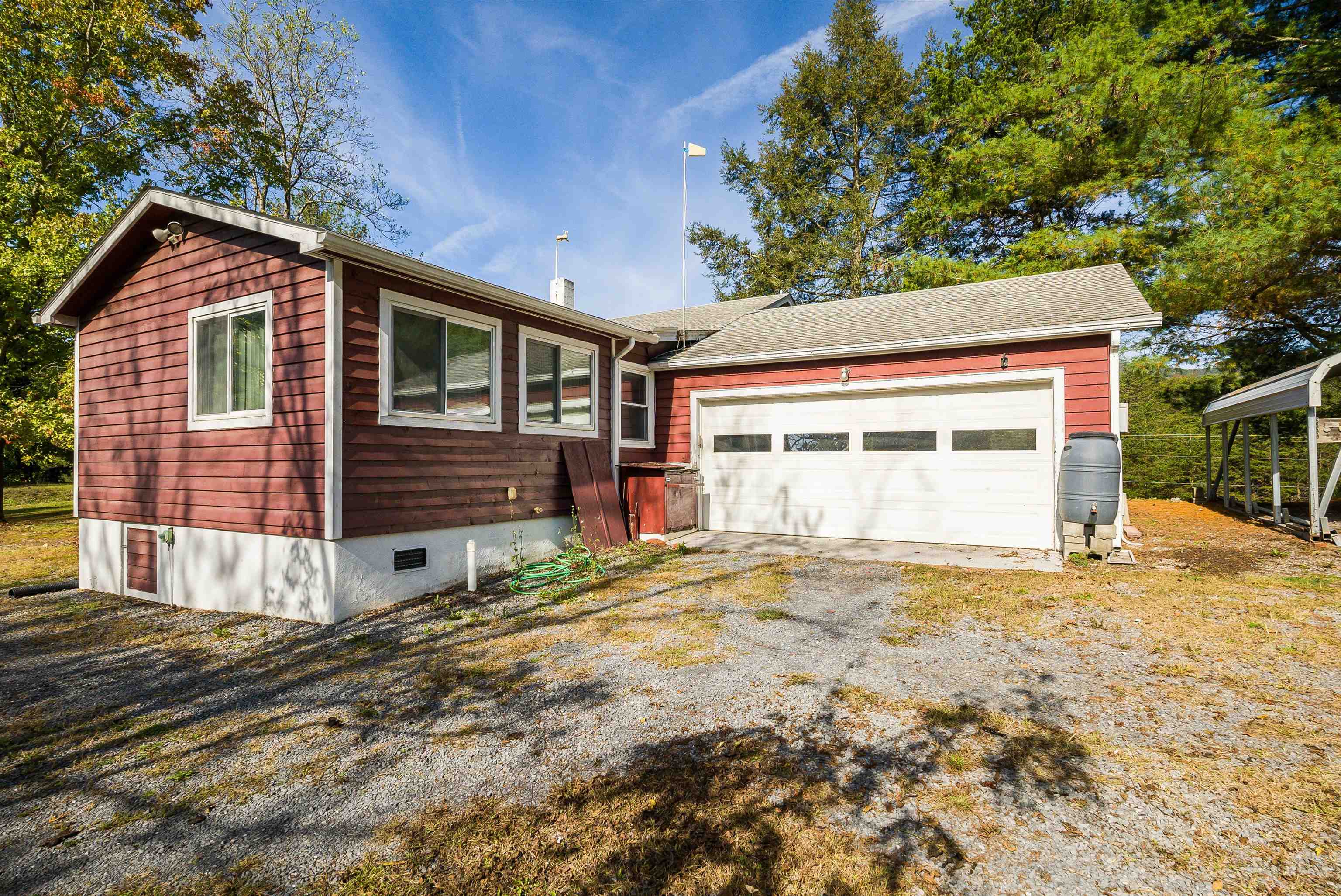 25 RINKER GATE, FORT VALLEY, Virginia 22652, 4 Bedrooms Bedrooms, ,2 BathroomsBathrooms,Residential,25 RINKER GATE,669746 MLS # 669746
